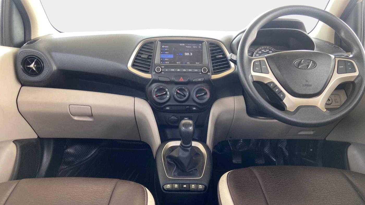 2020 Hyundai NEW SANTRO SPORTZ MT, Petrol, Manual, 13,814 km, Dashboard
