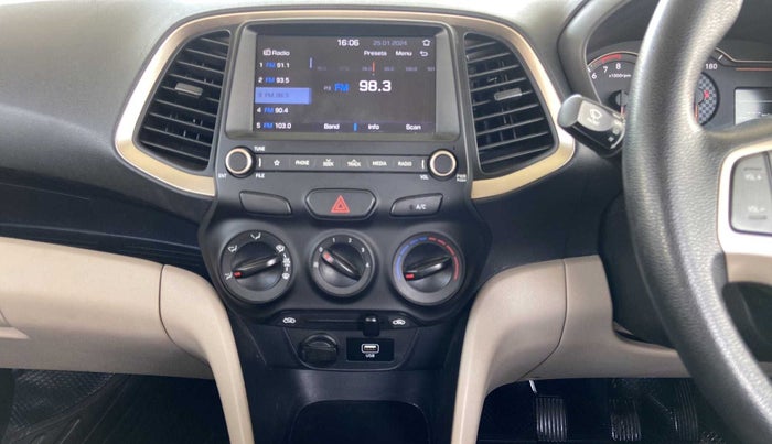 2020 Hyundai NEW SANTRO SPORTZ MT, Petrol, Manual, 13,814 km, Air Conditioner