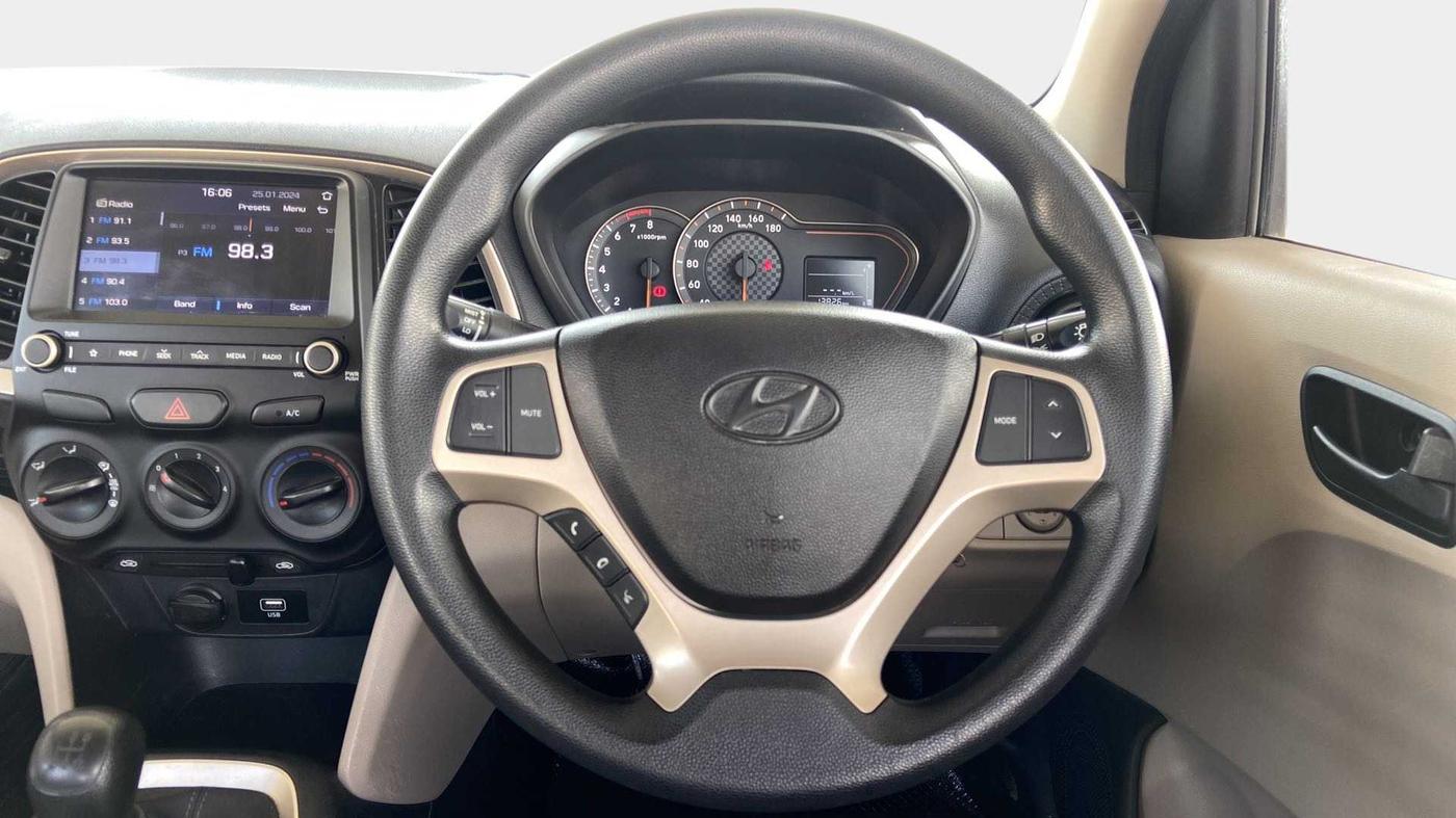 2020 Hyundai NEW SANTRO SPORTZ MT, Petrol, Manual, 13,814 km, Steering Wheel Close Up