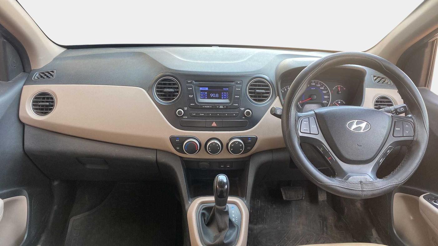 2014 Hyundai Grand i10 ASTA AT 1.2 KAPPA VTVT, Petrol, Automatic, 42,314 km, Dashboard