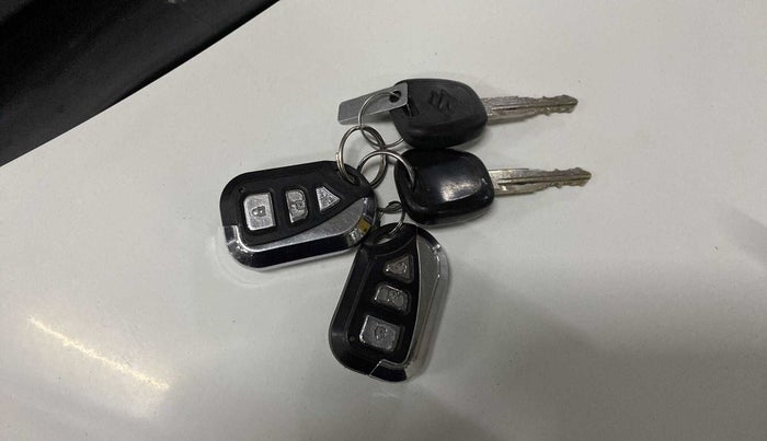 2016 Maruti Wagon R 1.0 LXI, Petrol, Manual, 55,623 km, Key Close Up