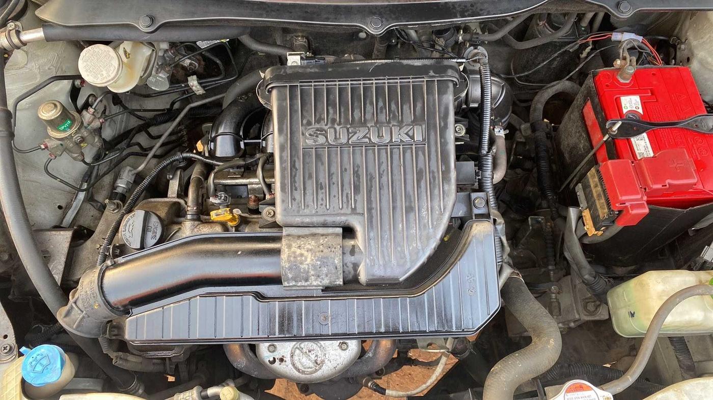2013 Maruti Swift LXI, Petrol, Manual, 23,526 km, Open Bonet