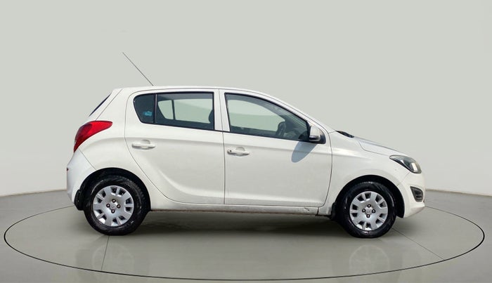 2013 Hyundai i20 MAGNA (O) 1.2, Petrol, Manual, 71,101 km, Right Side View
