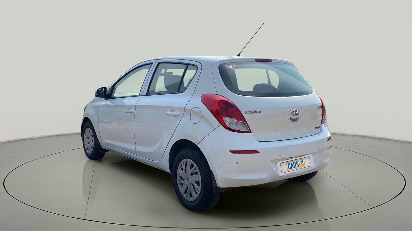 2013 Hyundai i20 MAGNA (O) 1.2, Petrol, Manual, 71,101 km, Left Back Diagonal