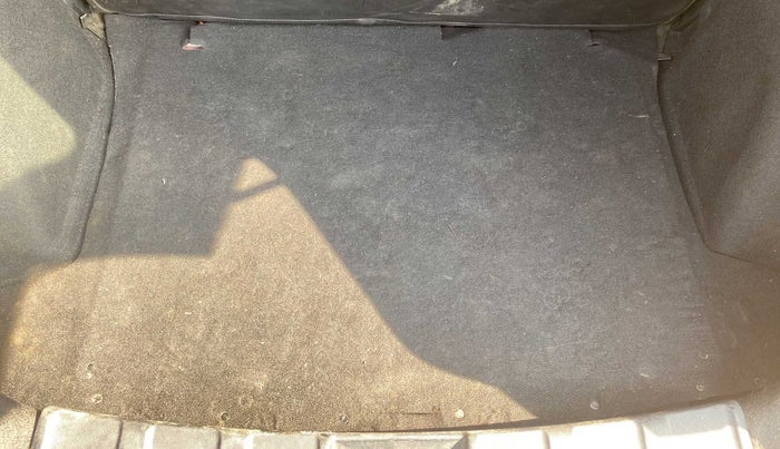 2020 Tata NEXON XM SUNROOF PETROL, Petrol, Manual, 25,621 km, Boot Inside
