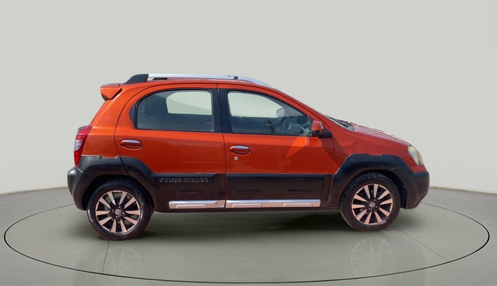 2015 Toyota Etios CROSS 1.4 VD, Diesel, Manual, 81,919 km, Right Side View