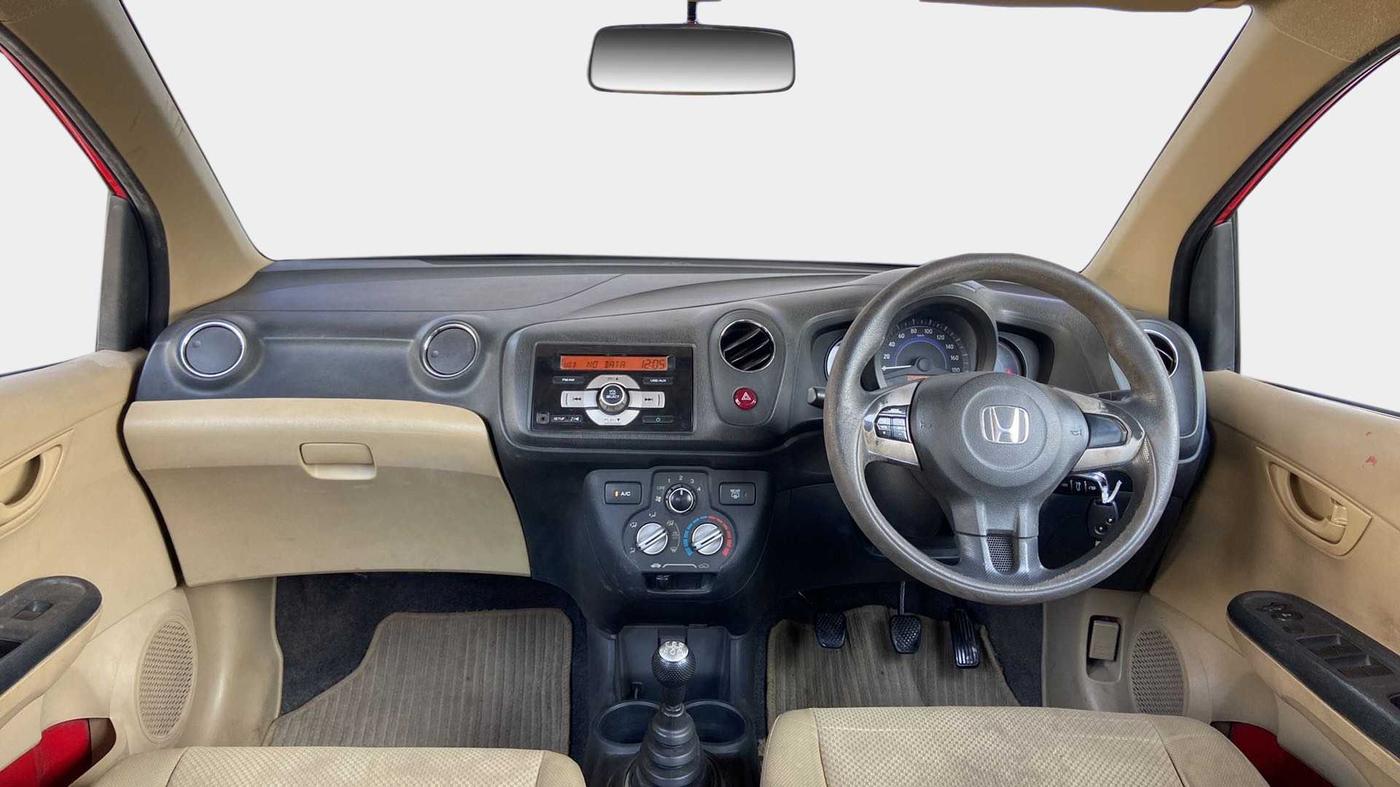 2014 Honda Brio S MT, Petrol, Manual, 63,468 km, Dashboard