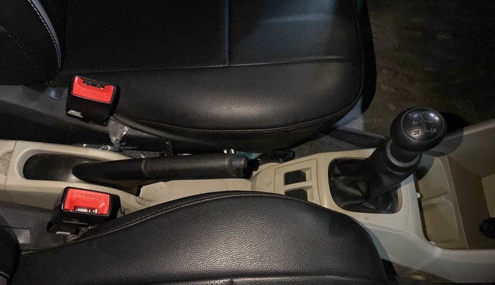 2022 Maruti Alto VXI, Petrol, Manual, 27,984 km, Gear Lever
