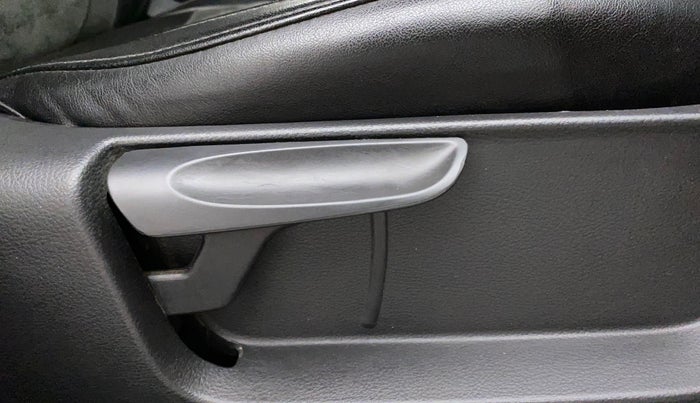 2018 Skoda Rapid STYLE 1.6 MPI AT, Petrol, Automatic, 11,298 km, Driver Side Adjustment Panel