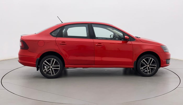 2018 Skoda Rapid STYLE 1.6 MPI AT, Petrol, Automatic, 11,298 km, Right Side View