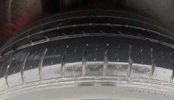 2018 Skoda Rapid STYLE 1.6 MPI AT, Petrol, Automatic, 11,298 km, Right Rear Tyre Tread