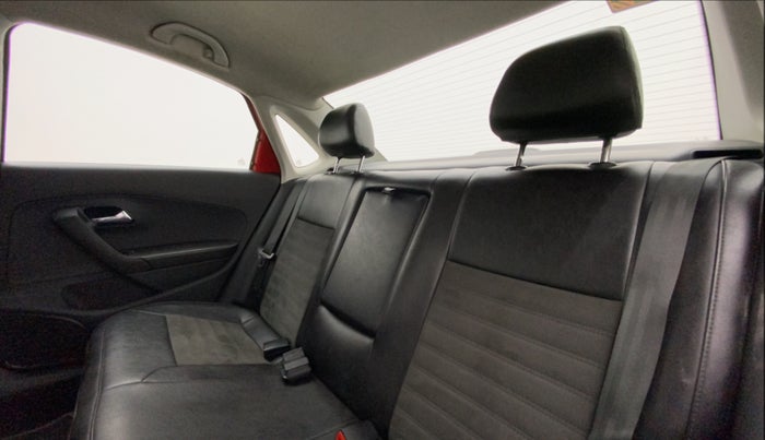 2018 Skoda Rapid STYLE 1.6 MPI AT, Petrol, Automatic, 11,298 km, Right Side Rear Door Cabin
