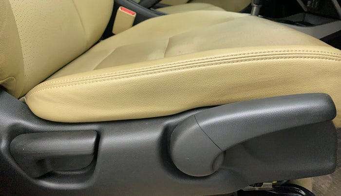 2020 Honda City 1.5L I-VTEC ZX CVT, Petrol, Automatic, 16,067 km, Driver Side Adjustment Panel