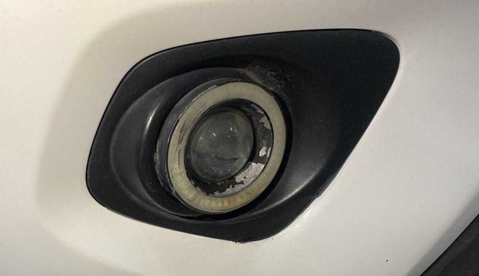 2019 Maruti New Wagon-R VXI 1.2, Petrol, Manual, 74,609 km, Right fog light - Not fixed properly