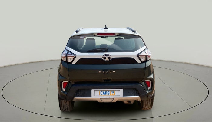2020 Tata NEXON XZ PLUS (O) PETROL DUAL TONE, Petrol, Manual, 27,058 km, Back/Rear