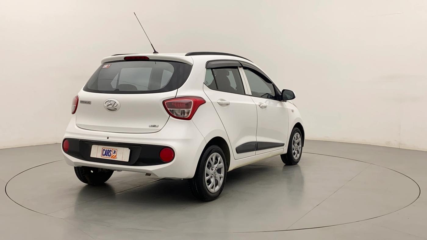 2019 Hyundai Grand i10 MAGNA AT 1.2 KAPPA VTVT, Petrol, Automatic, 41,879 km, Right Back Diagonal