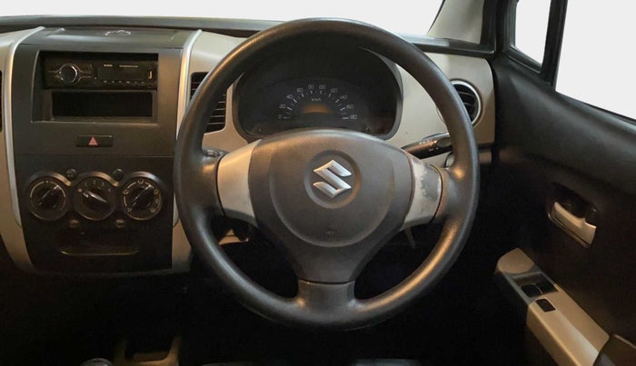 2015 Maruti Wagon R 1.0 LXI, CNG, Manual, 1,14,960 km, Steering Wheel Close Up
