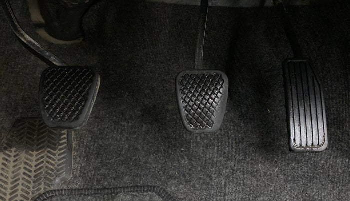 2011 Honda Jazz 1.2L I-VTEC SELECT, CNG, Manual, 97,831 km, Pedals