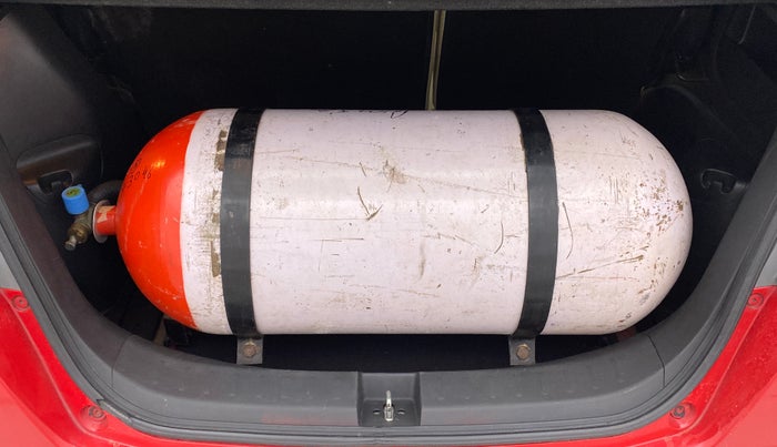 2011 Honda Jazz 1.2L I-VTEC SELECT, CNG, Manual, 97,831 km, Boot Inside