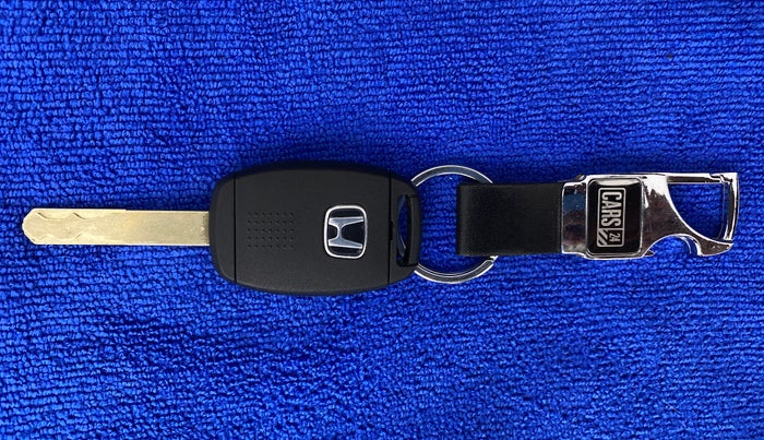 2011 Honda Jazz 1.2L I-VTEC SELECT, CNG, Manual, 97,831 km, Key Close Up