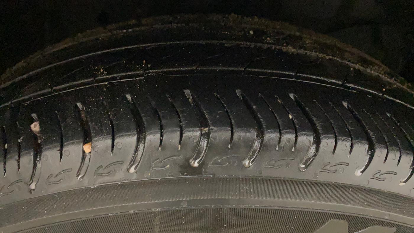 2022 Honda Amaze 1.2L I-VTEC VX CVT, Petrol, Automatic, 40,028 km, Right Front Tyre Tread