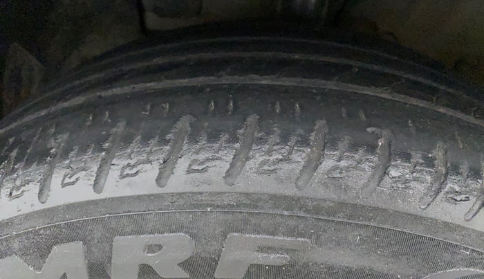 2019 Hyundai VENUE SX PLUS 1.0 TURBO DCT, Petrol, Automatic, 97,504 km, Left Front Tyre Tread