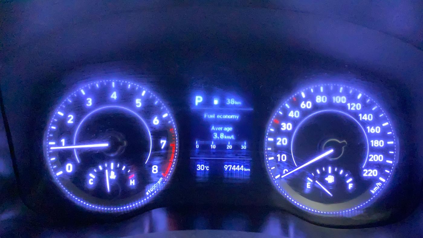2019 Hyundai VENUE SX PLUS 1.0 TURBO DCT, Petrol, Automatic, 97,504 km, Odometer Image