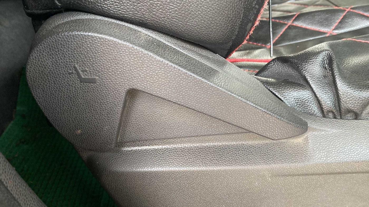 2015 Ford Ecosport AMBIENTE 1.5L PETROL, Petrol, Manual, 91,576 km, Driver Side Adjustment Panel
