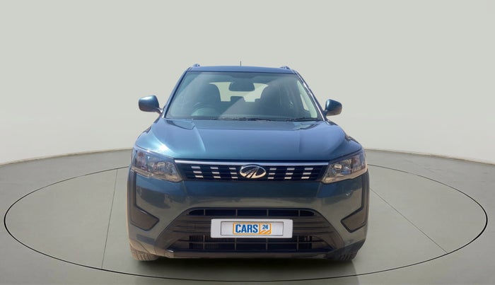 2020 Mahindra XUV300 W6 1.2 PETROL, Petrol, Manual, 7,785 km, Front