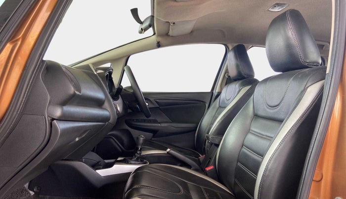2017 Honda WR-V 1.5L I-DTEC S MT, Diesel, Manual, 1,15,759 km, Right Side Front Door Cabin