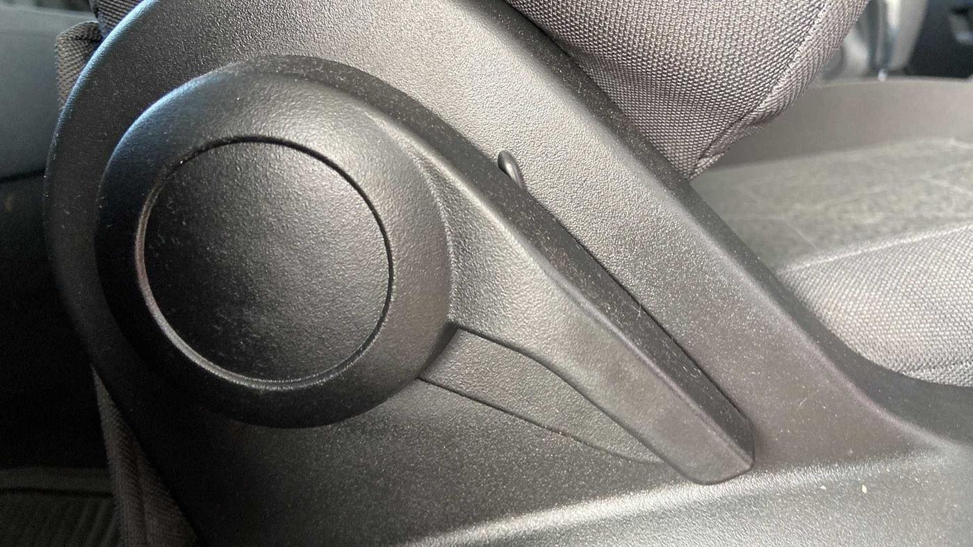 2022 Tata PUNCH ADVENTURE AMT, Petrol, Automatic, 11,890 km, Driver Side Adjustment Panel