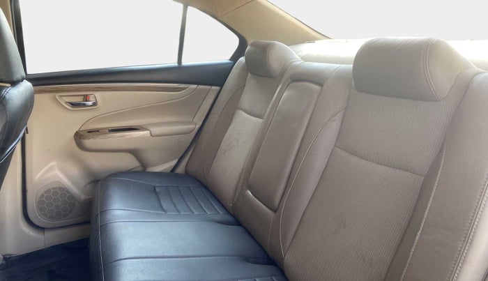 2019 Maruti Ciaz ALPHA DIESEL 1.5, Diesel, Manual, 39,863 km, Right Side Rear Door Cabin