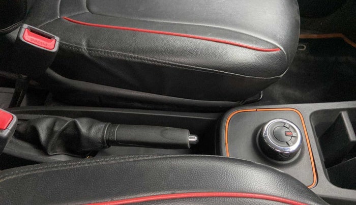 2020 Renault Kwid CLIMBER 1.0 AMT (O), Petrol, Automatic, 33,019 km, Gear Lever