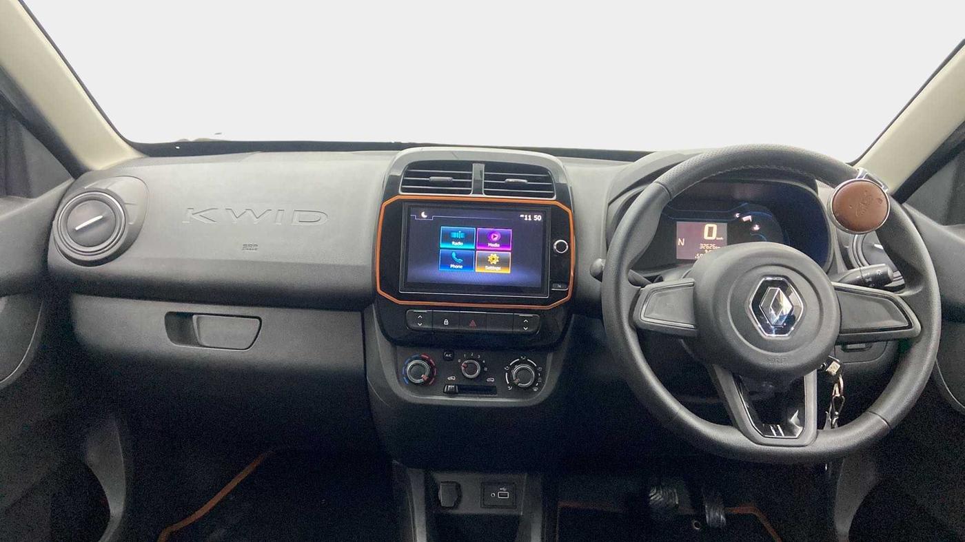 2020 Renault Kwid CLIMBER 1.0 AMT (O), Petrol, Automatic, 33,019 km, Dashboard