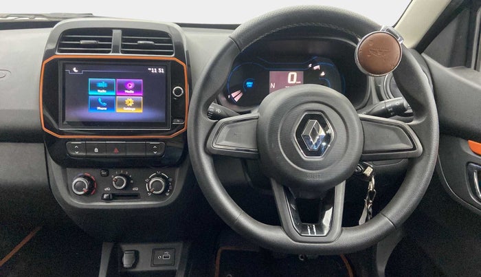 2020 Renault Kwid CLIMBER 1.0 AMT (O), Petrol, Automatic, 33,019 km, Steering Wheel Close Up