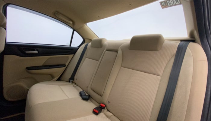 2022 Honda Amaze 1.2L I-VTEC S, Petrol, Manual, 25,683 km, Right Side Rear Door Cabin
