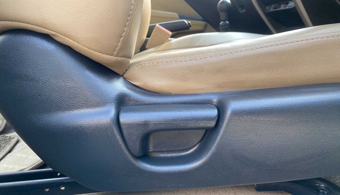2018 Honda City 1.5L I-VTEC S MT, Petrol, Manual, 50,778 km, Driver Side Adjustment Panel
