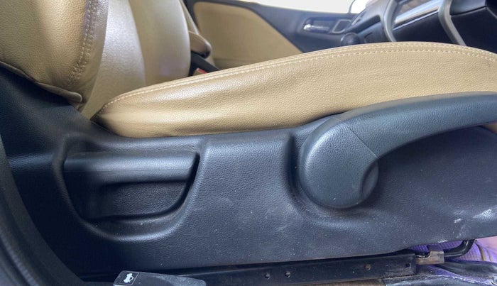 2017 Honda City 1.5L I-VTEC VX, Petrol, Manual, 98,532 km, Driver Side Adjustment Panel