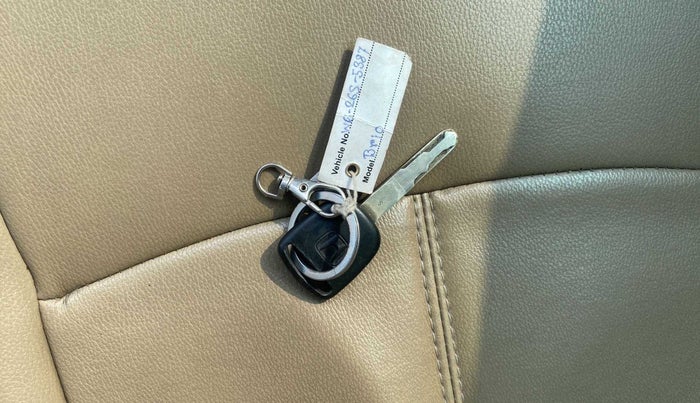 2013 Honda Brio S MT, Petrol, Manual, 86,363 km, Key Close Up