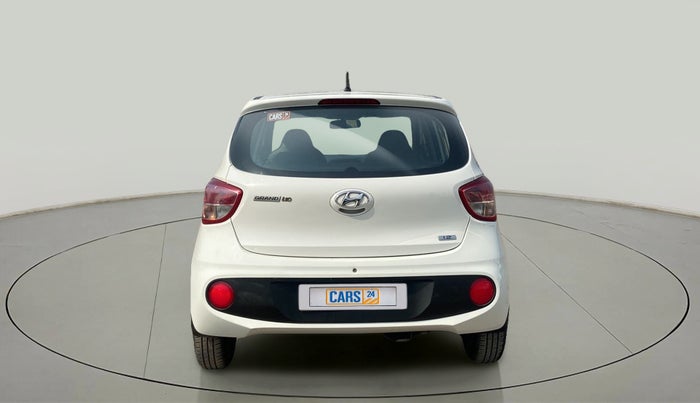 2017 Hyundai Grand i10 MAGNA 1.2 KAPPA VTVT, Petrol, Manual, 42,179 km, Back/Rear