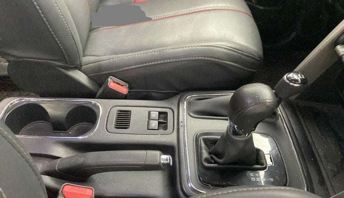 2021 Mahindra Thar LX PETROL HT 4WD AT, Petrol, Automatic, 47,241 km, Gear Lever