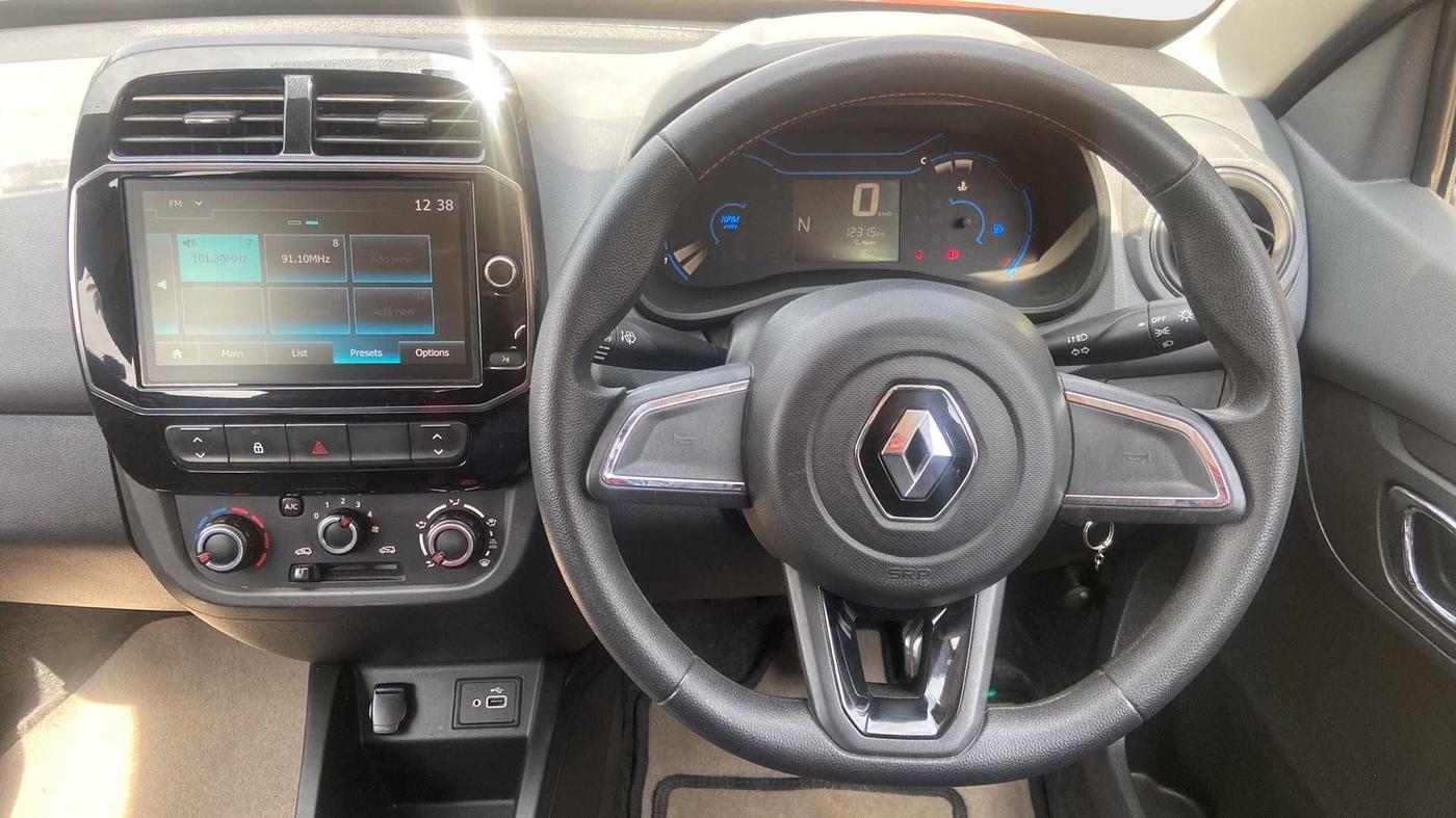 2020 Renault Kwid RXT 1.0 AMT, Petrol, Automatic, 12,314 km, Steering Wheel Close Up