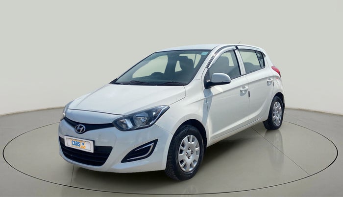 2012 Hyundai i20 MAGNA (O) 1.2, CNG, Manual, 66,217 km, Left Front Diagonal