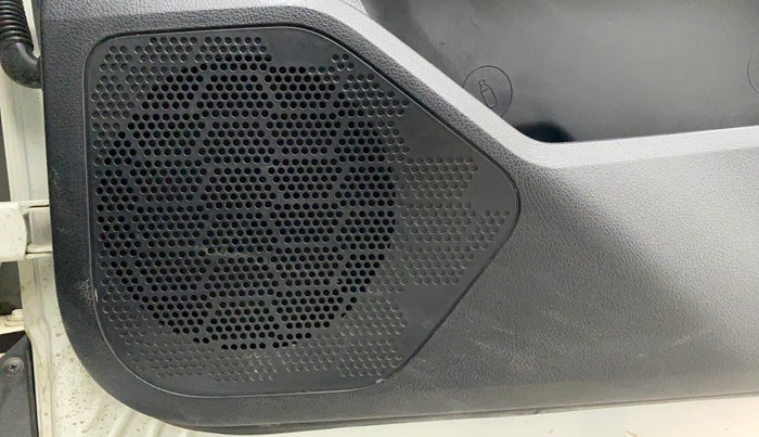 2021 Tata Harrier XZA PLUS 2.0L, Diesel, Automatic, 10,572 km, Speaker