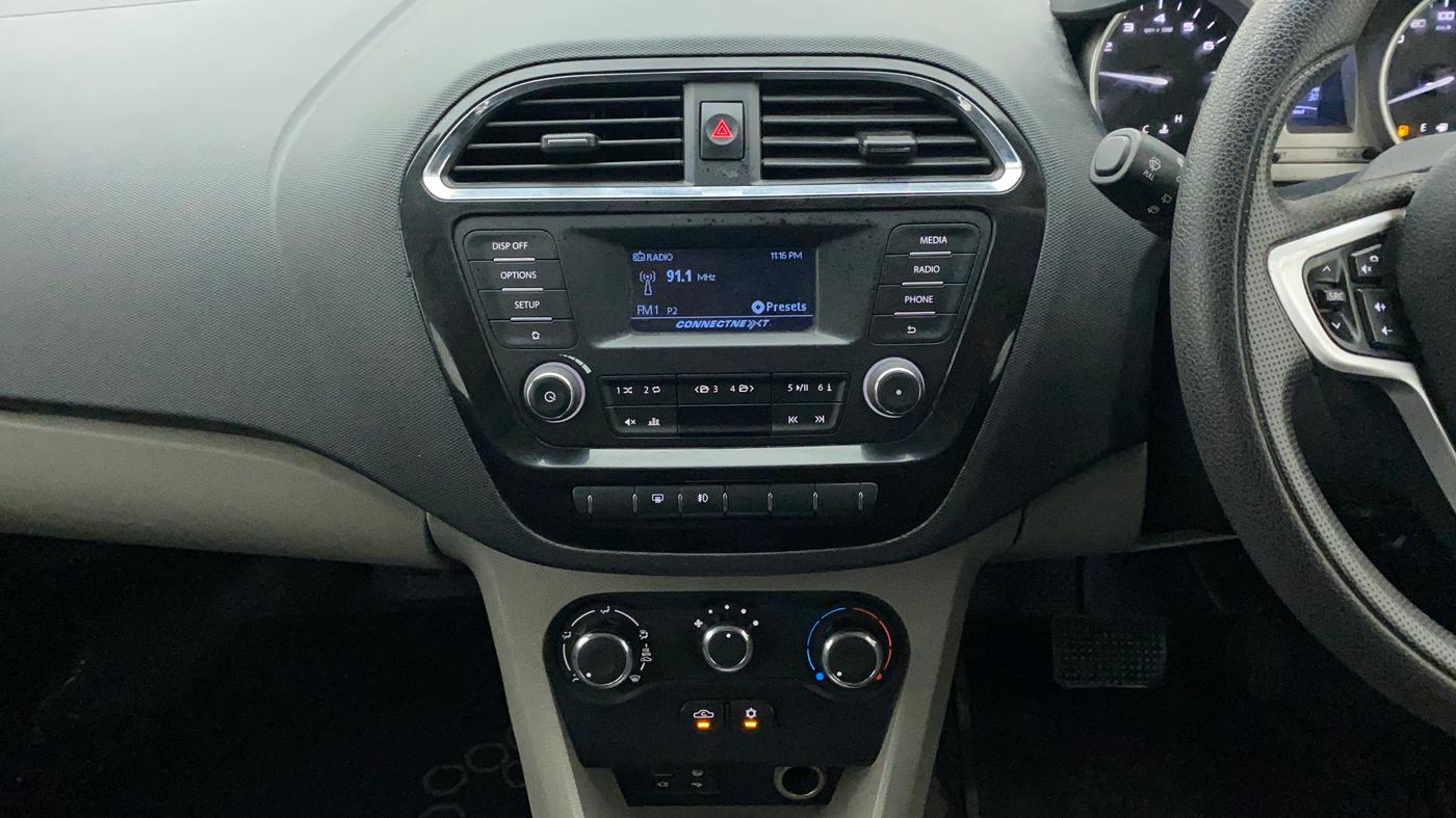 2017 Tata Tiago XZA PETROL, Petrol, Automatic, 80,364 km, Air Conditioner