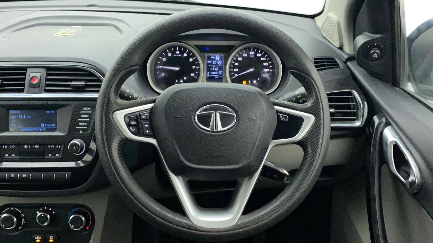 2017 Tata Tiago XZA PETROL, Petrol, Automatic, 80,364 km, Steering Wheel Close Up