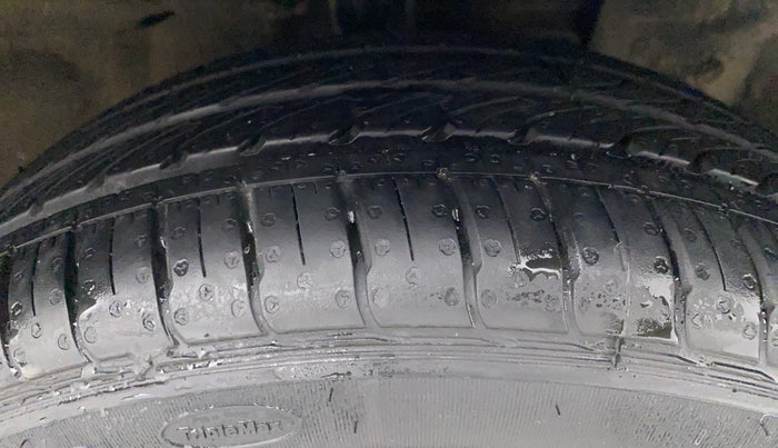 2013 Nissan Micra XV CVT, Petrol, Automatic, 30,432 km, Right Front Tyre Tread