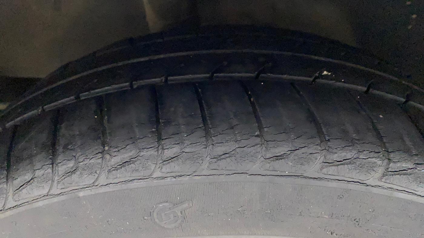 2013 Nissan Micra XV CVT, Petrol, Automatic, 30,432 km, Right Rear Tyre Tread
