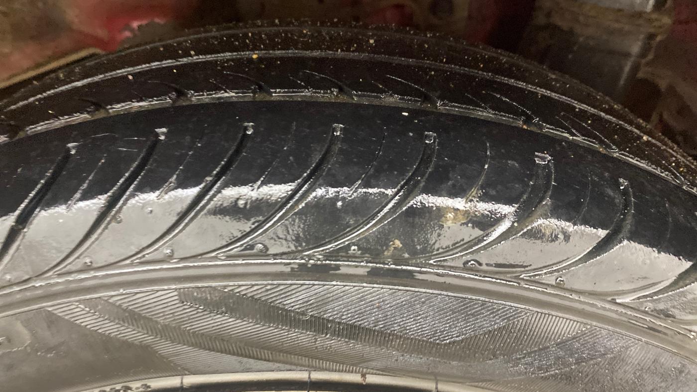 2018 Hyundai Eon SPORTZ, Petrol, Manual, 47,512 km, Left Rear Tyre Tread