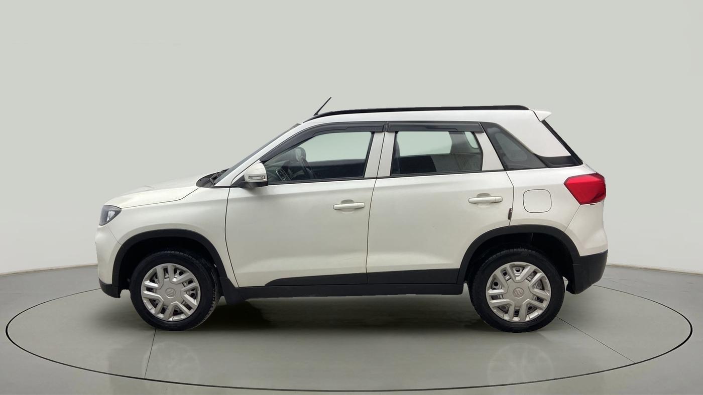 2020 Maruti Vitara Brezza LXI, Petrol, Manual, 28,671 km, Left Side